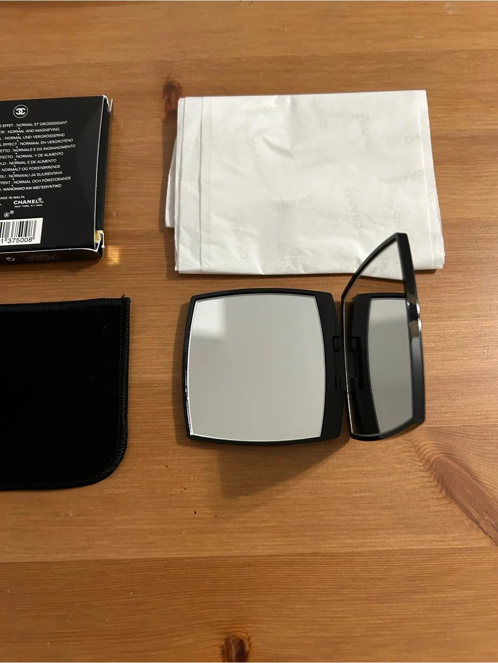 Chanel Compact mirror with travel pouch and tissue paper